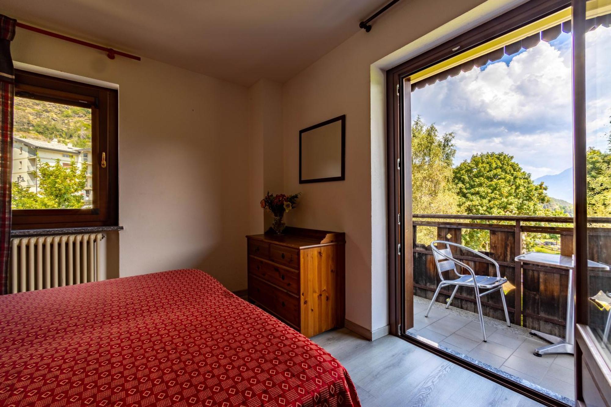 Hotel Saint Nicolas Gran Paradiso Buitenkant foto