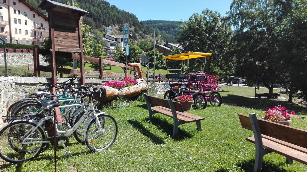 Hotel Saint Nicolas Gran Paradiso Buitenkant foto